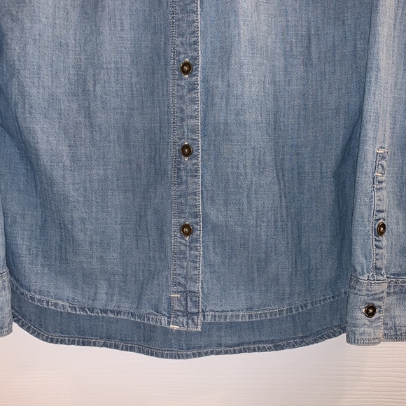 Lucky Brand size small denim chambray long sleeve button down shirt Size S - Picture 6 of 8